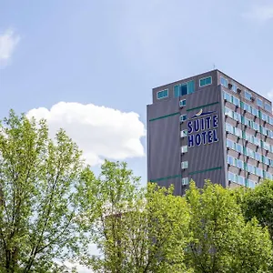 Campus Tower 3* Edmonton