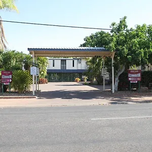 Mt Isa Irish Club Hotel